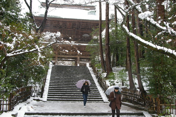 円覚寺の雪景色_04.jpg