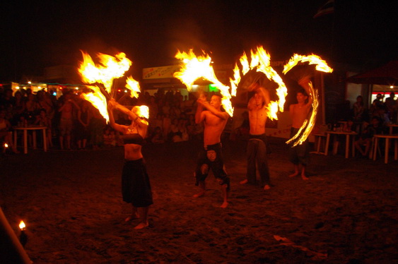 Fire Show Poaris_09.jpg