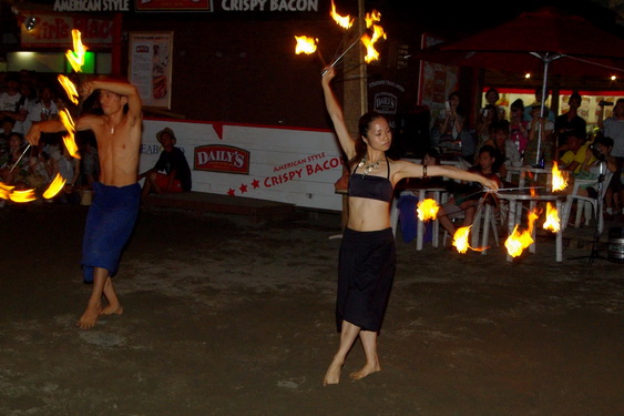 Fire Show Poaris_10.jpg