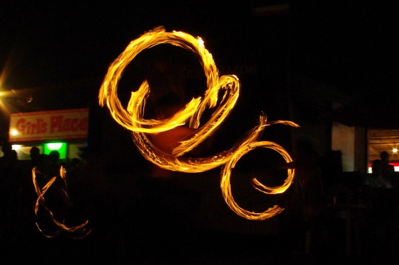 Fire Show Poaris_05.jpg