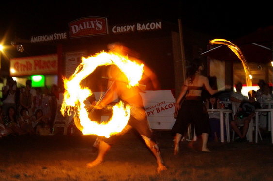 Fire Show Poaris_08.jpg