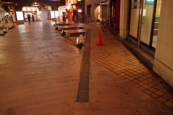 荻窪駅前の闇市跡_04.jpg