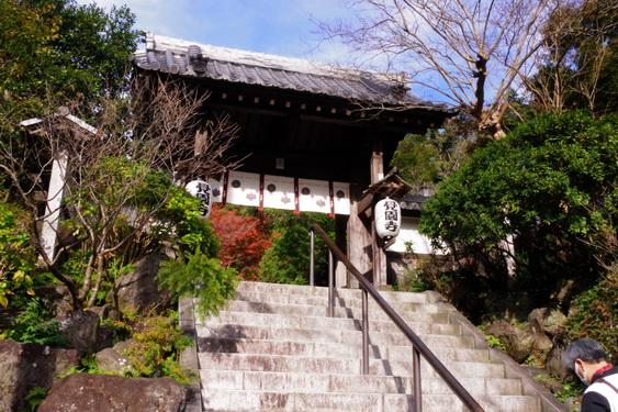 鎌倉考古研・現地見学会_01.jpg